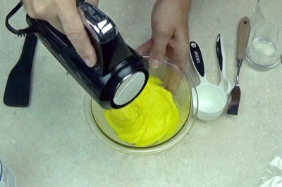 Mixing Glass Tattoo® Color with a Kitchen Mixer